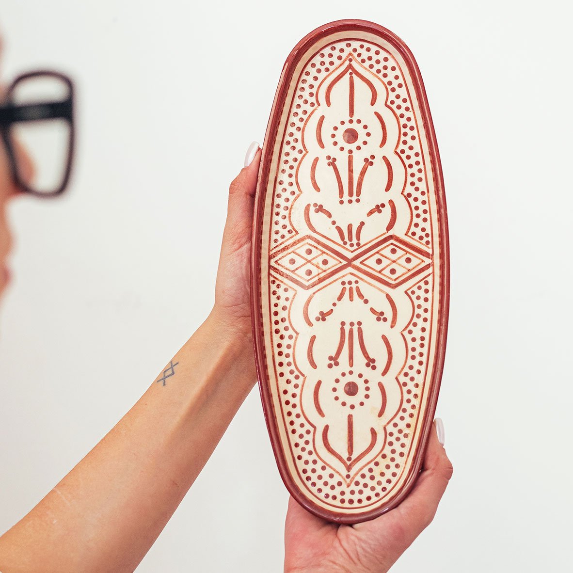 Bandeja Ovalada Tanit de Cerámica Terracota - Colección Zagora - Image 2