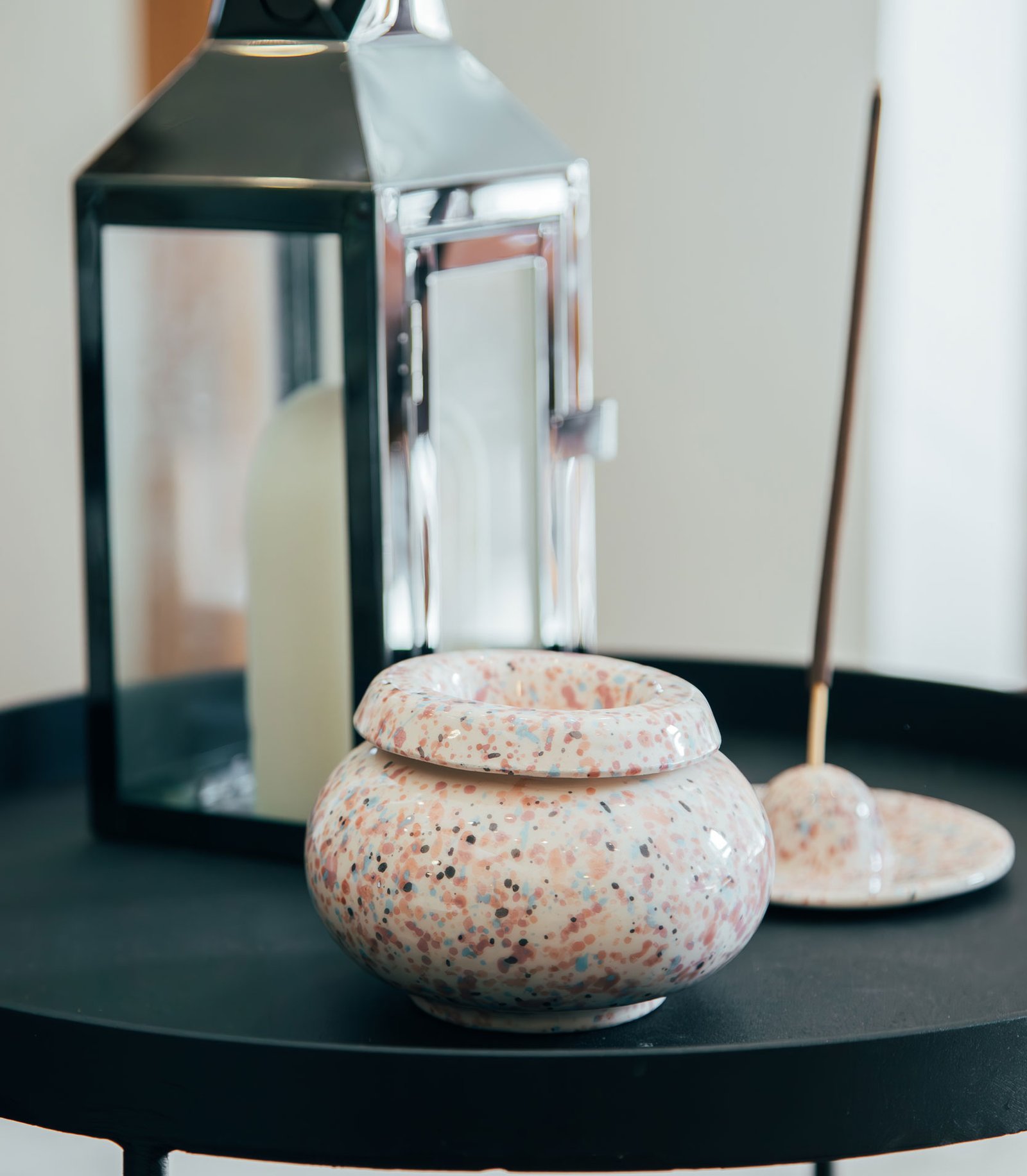 Cenicero Tanit Granito Multicolor - Serie Granito Tetuán - Image 2