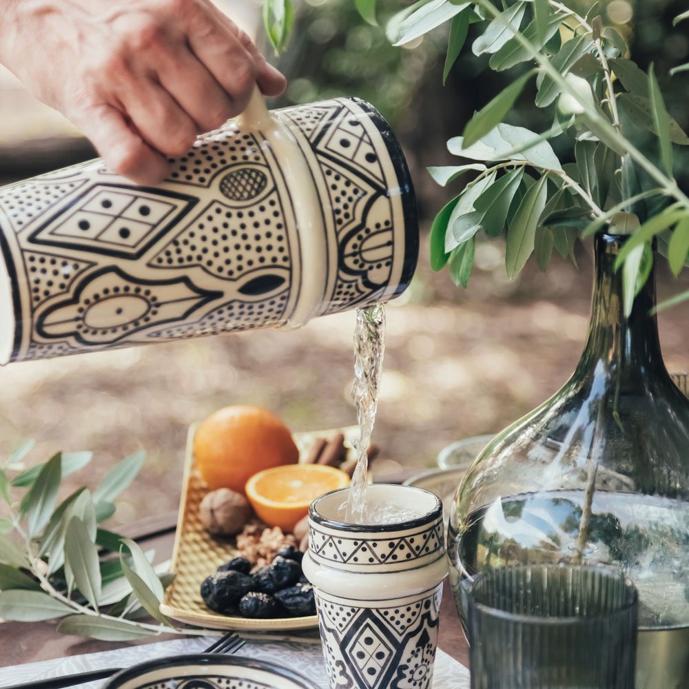 Jarra Tanit Negra – Colección Fez - Image 2