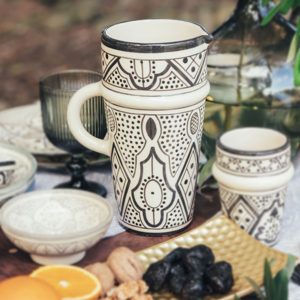 Jarra Tanit Negra – Colección Fez