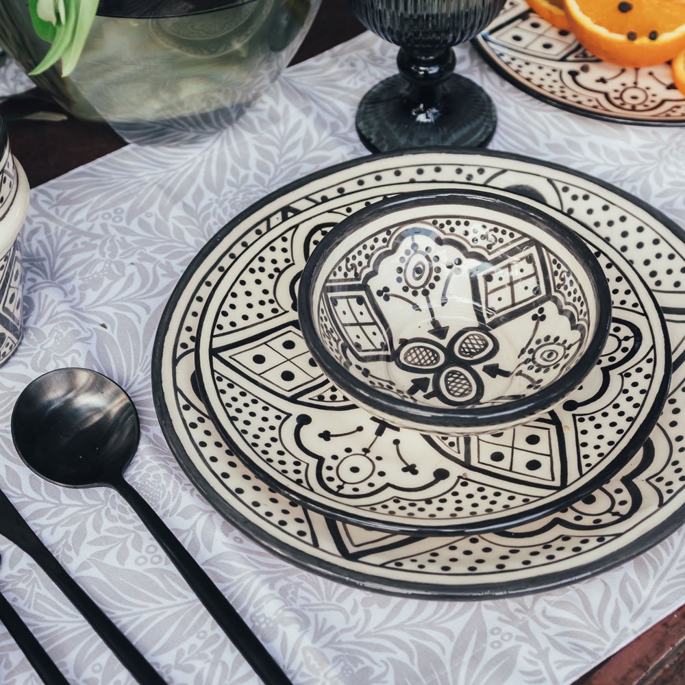 Plato Grande Negro - Colección Fez