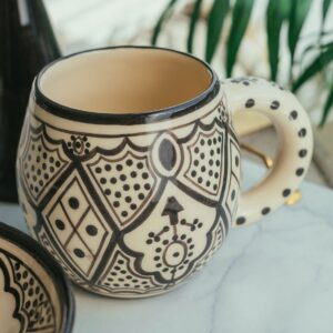 Taza Tanit Negro - Colección Fez