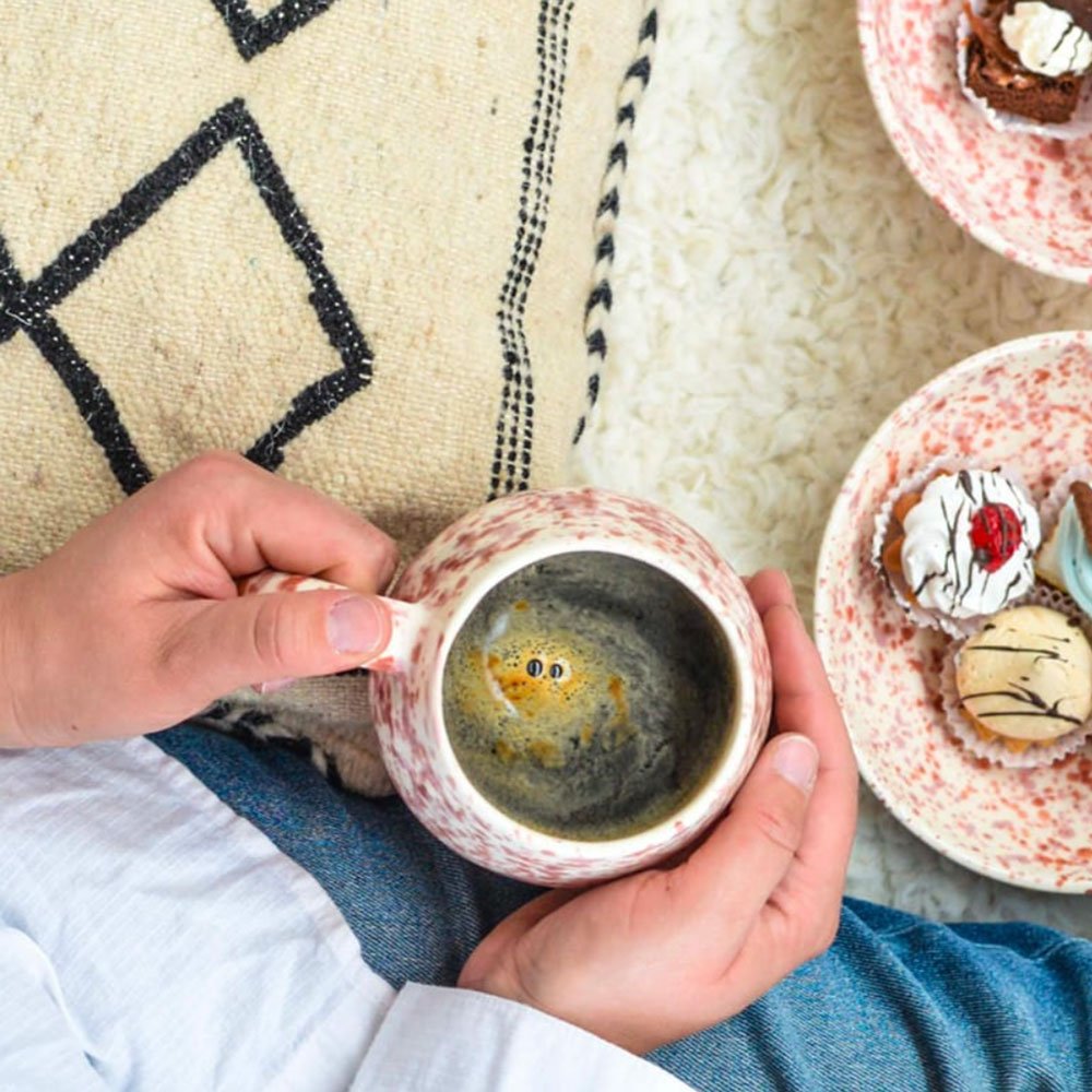 Taza Tanit Granito Coral y Rubí - Colección Tanger