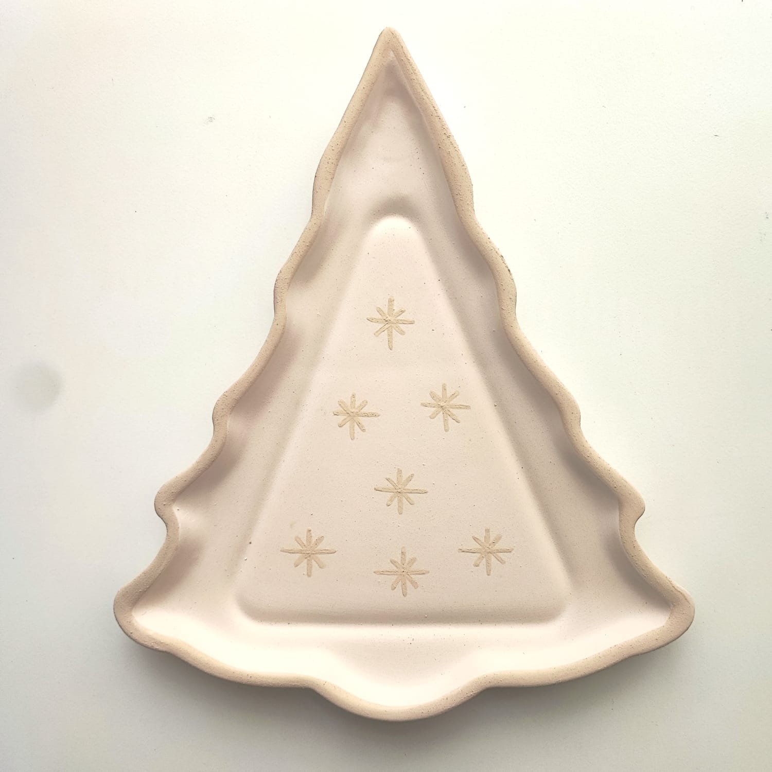 Plato Arbolito Estrellas Arena - Colección Navidad 2025